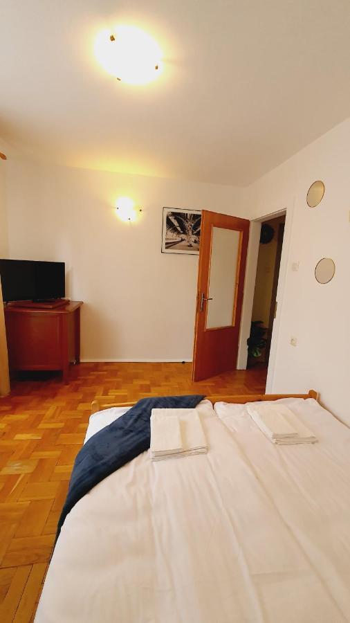 Nocleg ze śniadaniem Willa Opal *